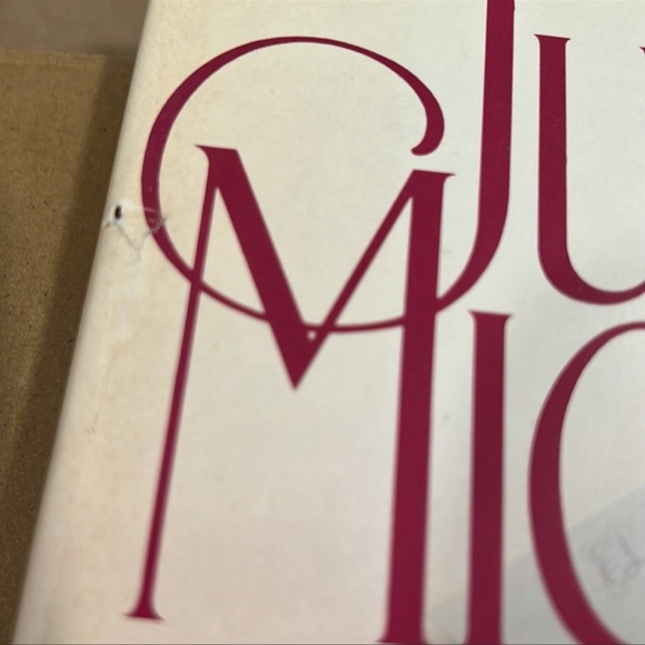 ⭐️3 for $15⭐️ Hardcover | Private Affairs by Judith Michael - Picture 3 of 5